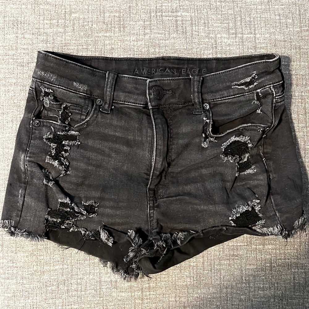 Black distressed shorts